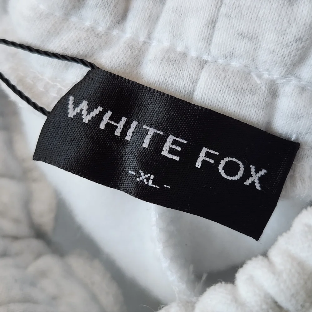 White Fox Boutique Sweatpants XL Nwt - Picture 3 of 4